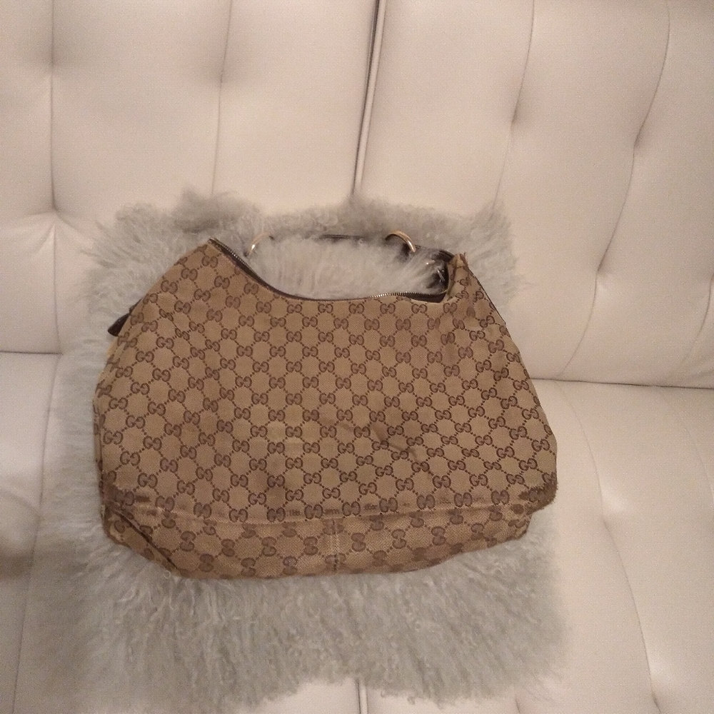 Gucci Bag - Picture 4 of 6